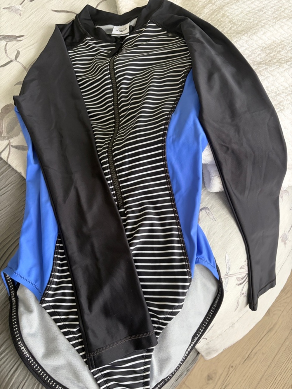 Speedo Black and White Striped Zip-Front Rash Guard